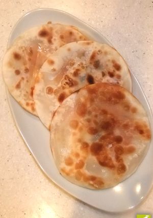 餃子の皮利用☆ちょこっとピザ☆-レシピのメイン写真