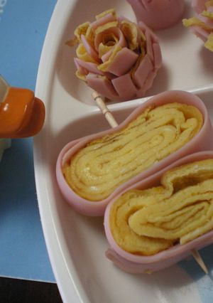 お弁当に！ピーラー魚肉ハムで巻く卵焼き♪-レシピのメイン写真