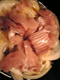 マグロと玉葱の醤油酢胡麻油和え-レシピのメイン写真