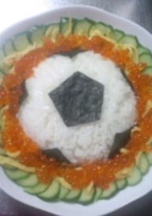 サッカーボールちらし寿司♪-レシピのメイン写真