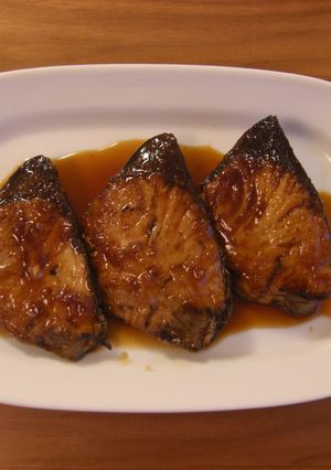 簡単　ぶりの照り焼き　　にんにく風味-レシピのメイン写真