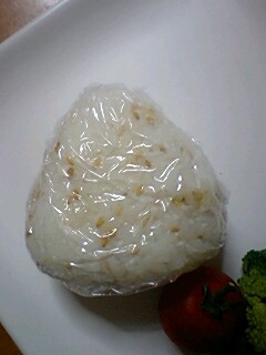 昆布茶でおにぎり-レシピのメイン写真
