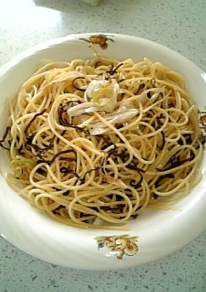 塩昆布とねぎのバター醤油パスタ-レシピのメイン写真