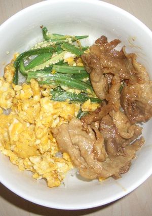 簡単！　ボリューム満点！　三色どんぶり-レシピのメイン写真