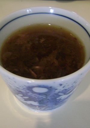 簡単すぎ♬とろろ昆布とかつお節のスープ-レシピのメイン写真