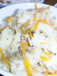鶏皮と舞茸の混ぜごはん-レシピのメイン写真