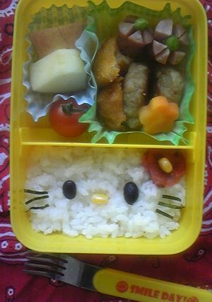 キャラ弁☆手抜きキティ弁当-レシピのメイン写真