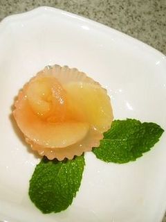 りんごで薔薇ゼリー ~お弁当・デザートに-レシピのメイン写真