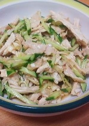 蒸し鶏ときゅうりのネギソース和え-レシピのメイン写真