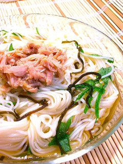 夏のランチに*塩昆布と大葉のさっぱり素麺-レシピのメイン写真