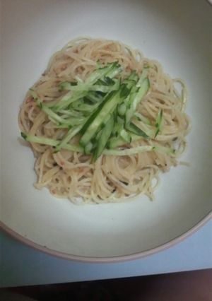 サラスパで簡単♪ふりかけでパスタ-レシピのメイン写真