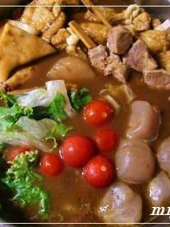 ギャップ料理、夏野菜とおでんのカレー鍋!-レシピのメイン写真