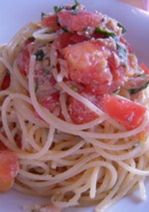 簡単！トマトとバジルの冷製パスタ-レシピのメイン写真