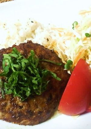 ふっくら柔らかハンバーグ-レシピのメイン写真