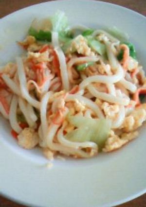 レタスとかにかまのさっぱり焼きうどん-レシピのメイン写真