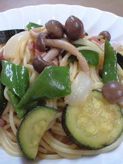 ズッキーニの和風コンソメパスタ-レシピのメイン写真
