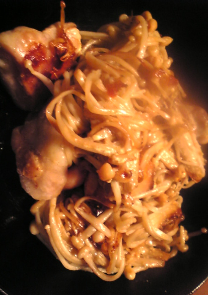 鶏もも肉とえのきだけの焼肉のタレマヨ炒め-レシピのメイン写真