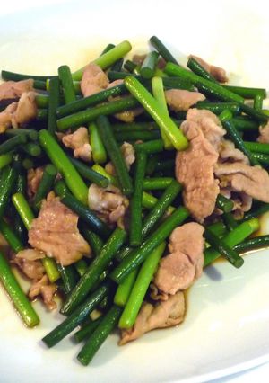 ニンニクの芽と豚肉のさっぱり炒め-レシピのメイン写真