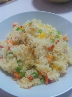 炊飯器で簡単エビピラフ-レシピのメイン写真