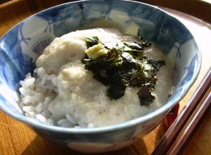 基本からアレンジまで!思わずつくりたくなる「麦とろご飯」のレシピ集 | クックパッド