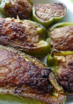 ﾜﾝﾀﾞｰﾋﾟｰﾏﾝの肉詰めｶﾚｰ風味-レシピのメイン写真