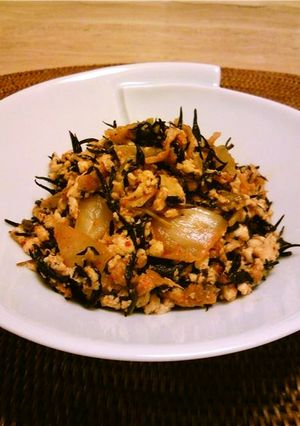 ひじきとキムチの炒り豆腐♪-レシピのメイン写真