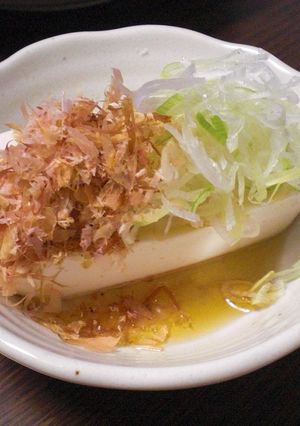 ねぎたっぷりが美味しい☆塩で食べる冷奴-レシピのメイン写真