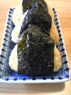 卵かけご飯のおにぎり-レシピのメイン写真