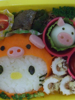 キティちゃん ぶたさんキャラ弁-レシピのメイン写真
