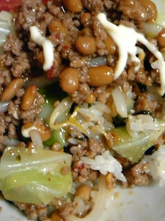 甘ピリ辛!食べるラー油で納豆ひき肉丼☆-レシピのメイン写真