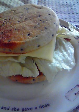 チーズマフィンバーガー-レシピのメイン写真