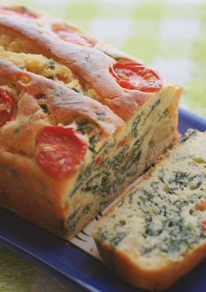 ほうれん草とじゃが芋のベジーなケークサレ-レシピのメイン写真