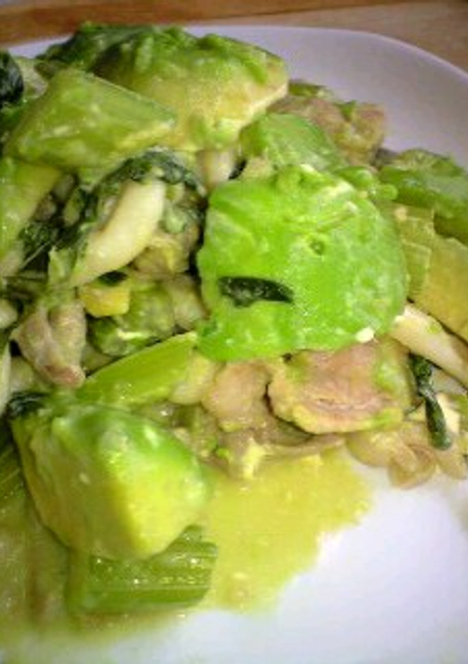 とろとろ濃厚★アボカドのごまマヨ野菜炒め-レシピのメイン写真