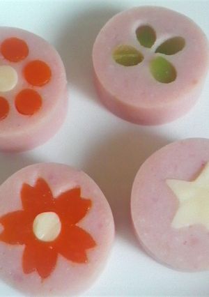 キャラ弁おかず　野菜と魚肉のお花-レシピのメイン写真