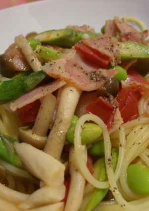 夏にぴったり枝豆とトマトのスパゲティ-レシピのメイン写真