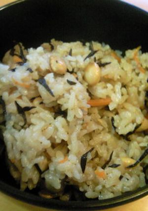 大豆とひじきの炊き込みご飯-レシピのメイン写真