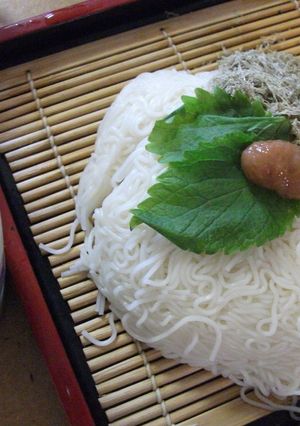 さっぱり！すぐでき！梅とろろ昆布素麺-レシピのメイン写真