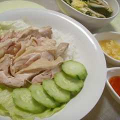 รูปของ 海南鶏飯【シンガポール風チキンライス】