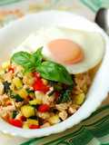ガパオご飯（タイ風バジル炒めご飯）