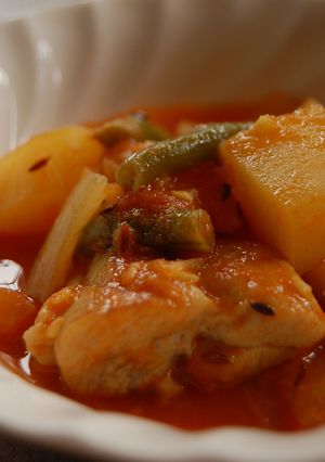 じゃがいもとチキンのインドカレー-レシピのメイン写真