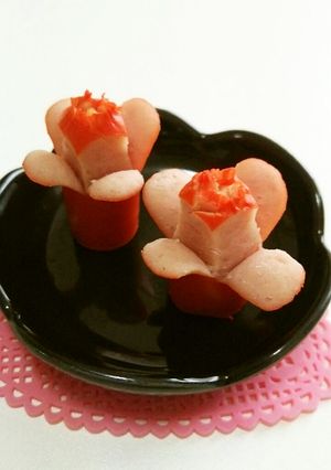 お弁当に♪ウインナーでお花-レシピのメイン写真