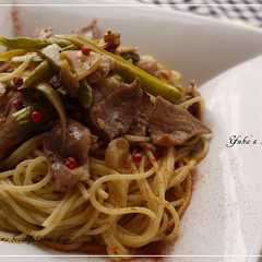 รูปของ 豚肉とアスパラの＊和風オイルパスタ＊