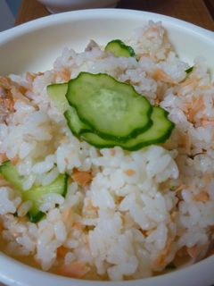 鮭ときゅうりの混ぜご飯-レシピのメイン写真