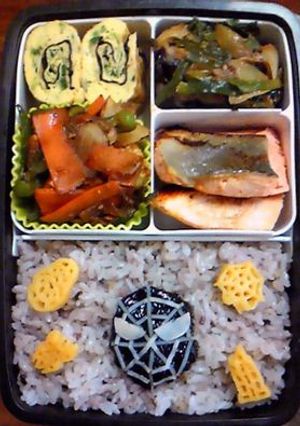 ご飯ですよde簡単スパイダーマンキャラ弁-レシピのメイン写真
