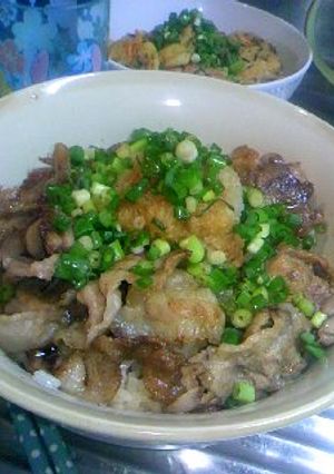 とっても簡単・安上がり♪カリカリ豚丼-レシピのメイン写真