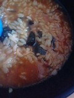 簡単 おにぎりDE辛い雑炊☆-レシピのメイン写真