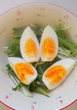 水菜とゆで卵のゴマダレサラダ-レシピのメイン写真