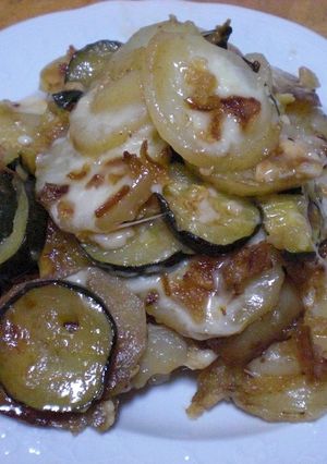 ズッキーニとジャガイモのチーズ焼き-レシピのメイン写真