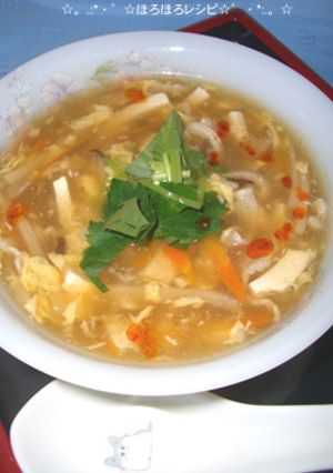 酸辣湯（すっぱ辛い中華スープ）-レシピのメイン写真