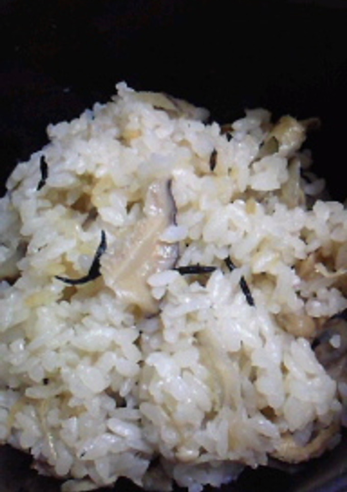 ヘルシー・旨味たっぷり炊き込み御飯-レシピのメイン写真